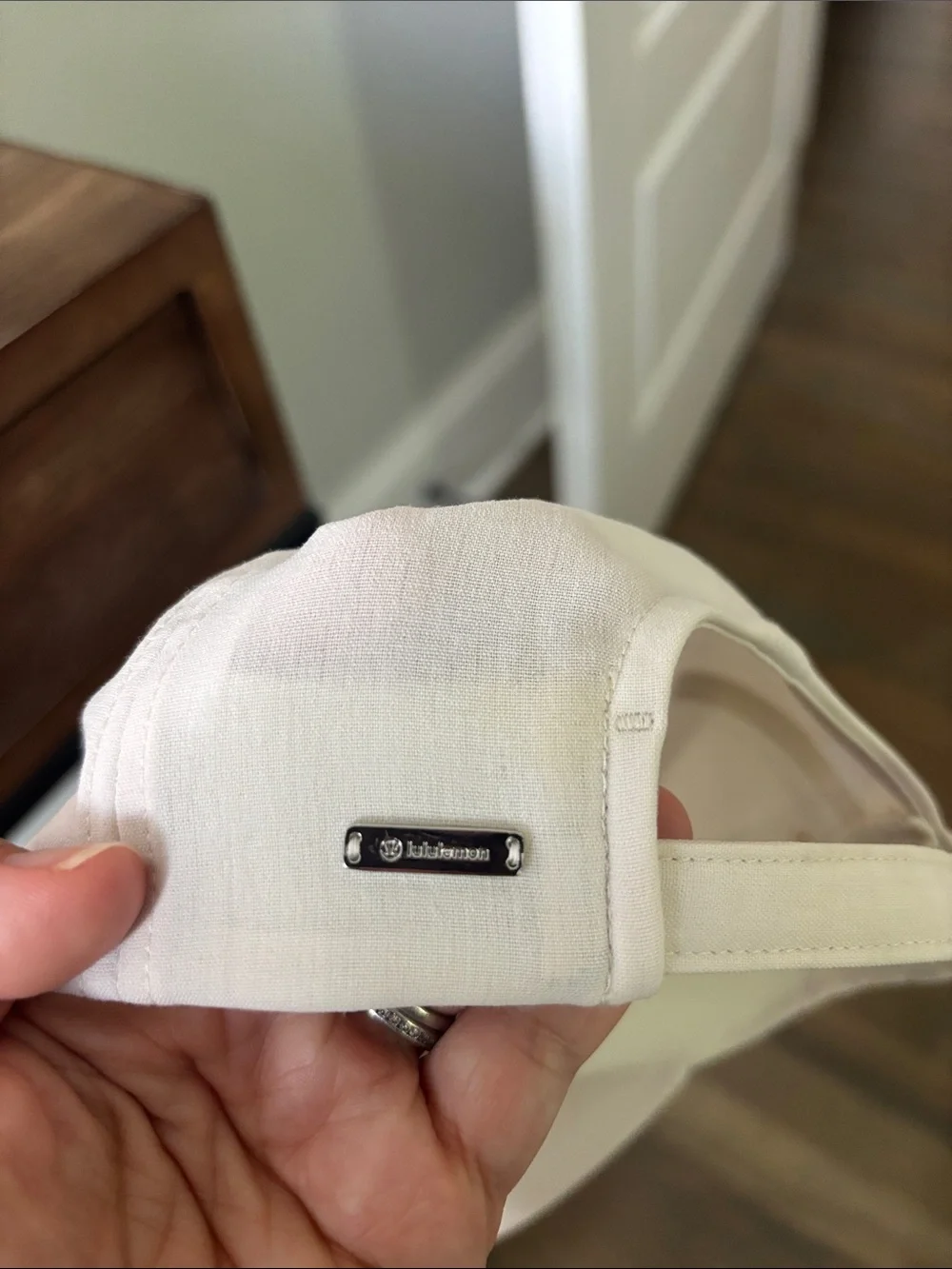 Lululemon Women’s Baller Hat (*Soft) Ivory White Color and Adjustable Size OS